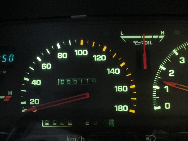 カリーナ ＧＴ－Ｒ　純正５速マニュアル車　４Ａ－ＧＥＵエンジン　タコアシ　ＦＧＫマフラー　ストラットタワーバー　トヨタ１５インチＡＷ　ローダウン　社外ステアリング　純正ステアリング有　ドライブレコーダー　ＥＴＣ（17枚目）