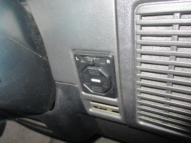 カリーナ ＧＴ－Ｒ　純正５速マニュアル車　４Ａ－ＧＥＵエンジン　タコアシ　ＦＧＫマフラー　ストラットタワーバー　トヨタ１５インチＡＷ　ローダウン　社外ステアリング　純正ステアリング有　ドライブレコーダー　ＥＴＣ（19枚目）