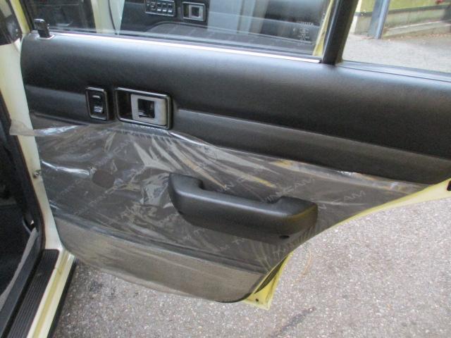 カリーナ ＧＴ－Ｒ　純正５速マニュアル車　４Ａ－ＧＥＵエンジン　タコアシ　ＦＧＫマフラー　ストラットタワーバー　トヨタ１５インチＡＷ　ローダウン　社外ステアリング　純正ステアリング有　ドライブレコーダー　ＥＴＣ（24枚目）