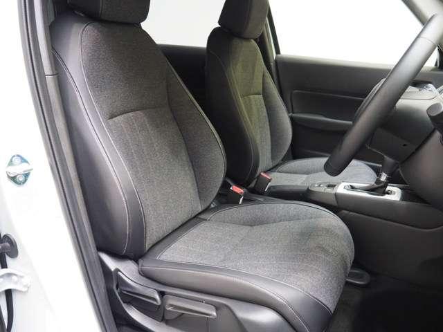 e:HEVホーム 当社デモカードラレコMナビHonda SENSING(14枚目)