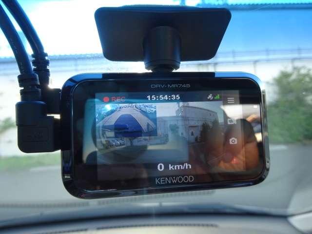 HONDA ODYSSEY ABSOLUTE  2004  SILVER  74960 km  details 