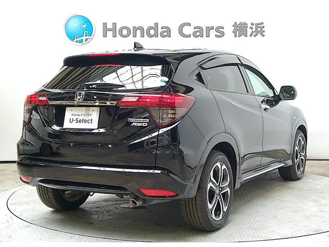 ヴェゼル ハイブリッドＺ・ホンダセンシング　ＨｏｎｄａＳＥＮＳＩＮＧ　ドラレコ　メモリーナビ　リアカメラ　４ＷＤ　ドアバイザー　ワンオーナー　ブルートゥースオーディオ　ミュージックプレイヤー接続可　禁煙　整備記録簿　横滑防止装置　ＬＥＤライト（20枚目）