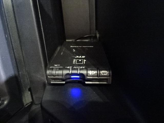 N-ONE プレミアムツアラー・Lパッケージ SDナビ リアカメラ 純正アルミ HIDライト オートライト Bluetooth フルセグTV ETC ドアバイザー パドルシフト Aライト イモビライザー ターボエンジン 地デジ オートクルーズ(5枚目)