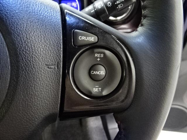 N-ONE プレミアムツアラー・Lパッケージ SDナビ リアカメラ 純正アルミ HIDライト オートライト Bluetooth フルセグTV ETC ドアバイザー パドルシフト Aライト イモビライザー ターボエンジン 地デジ オートクルーズ(7枚目)