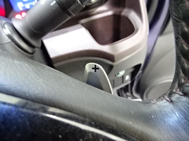 N-ONE プレミアムツアラー・Lパッケージ SDナビ リアカメラ 純正アルミ HIDライト オートライト Bluetooth フルセグTV ETC ドアバイザー パドルシフト Aライト イモビライザー ターボエンジン 地デジ オートクルーズ(8枚目)