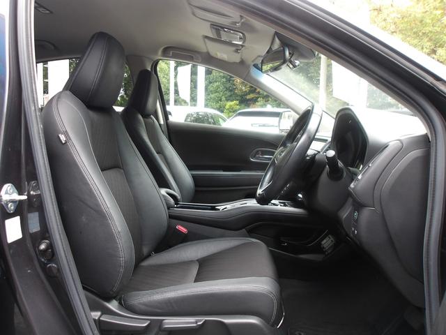 ヴェゼル ハイブリッドZ・ホンダセンシング 8インチナビ Rカメラ 前後ドラレコ ETC シートヒーター サイドカーテンエアバック レーダーサポート DVD再生機能 整備記録簿 横滑り防止システム バックアイカメラ 盗難防止装置 フルセ 禁煙(16枚目)