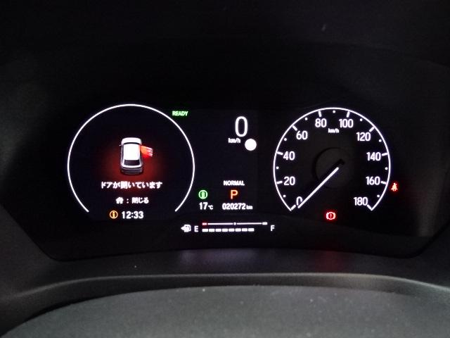 ヴェゼル e:HEVZ HondaSENSING 前後ドラレコ メモリーナビ 全周囲カメラ シートヒーター BSI ETC パドルシフト ドアバイザー ワンオーナー 衝突回避支援ブレーキ機能 パノラミックビューモニター 禁煙(17枚目)