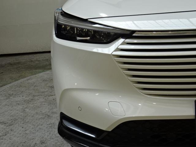 ヴェゼル e:HEVZ HondaSENSING 前後ドラレコ メモリーナビ 全周囲カメラ シートヒーター BSI ETC パドルシフト ドアバイザー ワンオーナー 衝突回避支援ブレーキ機能 パノラミックビューモニター 禁煙(27枚目)