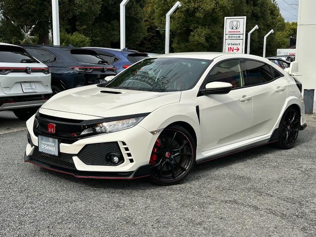 シビック タイプR ワンオーナー タイヤ4本交換 Mナビ Rカメラ ETC スマートキーシステム ブルートゥースオーディオ リアカメラ 整備記録簿 1オーナー車 オートクルーズ USB接続 地デジ フルオートエアコン(23枚目)