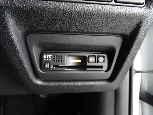 ステップワゴンスパーダ スパーダホンダセンシング 7人 メモリーナビ リアカメラ 両側電動ドア ETC LED パドルシフト USB Bluetooth ワンオーナー LKA 盗難防止 助手席エアバッグ 追従式クルーズコントロール ワンオーナ- 禁煙(9枚目)