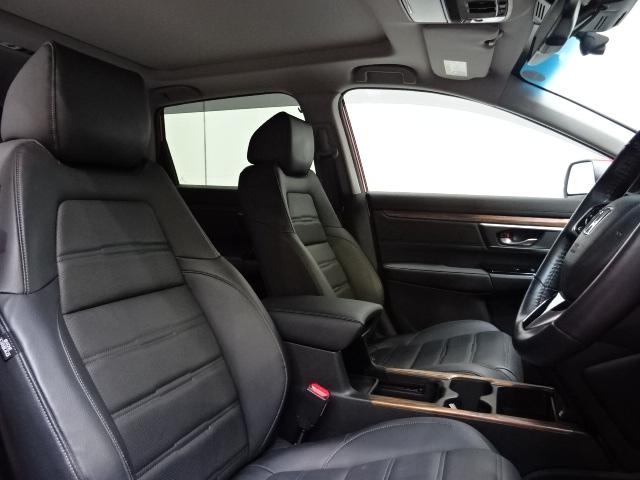 CR-Vハイブリッド e:HEVEX・マスターピース HondaSENSING 前後ドラレコ メモリーナビ リアカメラ シートヒーター 電動シート BSI 純正アルミ パドルシフト ETC2.0 ドアバイザー ワンオーナー サンル-フ Bカメラ 革シート(20枚目)