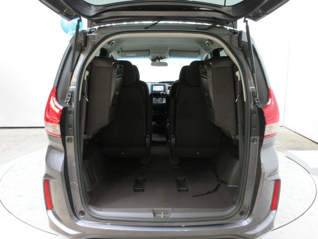 フリード G・ホンダセンシング 6人 メモリーナビ リアカメラ 両側電動スライドドア フルセグTV Bluetooth USB ETC ワンオーナー Fセグ 追突被害軽減ブレーキ 電格ドアミラー Wエアバッグ パワーウィンドウ 禁煙(17枚目)