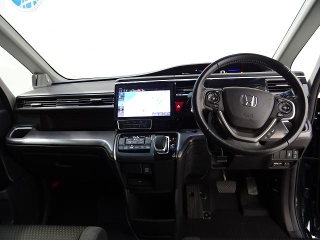 ステップワゴンスパーダ e:HEVスパーダGホンダセンシング 前後ドラレコETCメモリーナビリアカメラ後席モニター両側電動スライドドアワンオーナー ウォークスルー LEDライト ドライブレコーダ セキュリティアラーム 横滑り防止装置 クルーズコントロール AAC(20枚目)