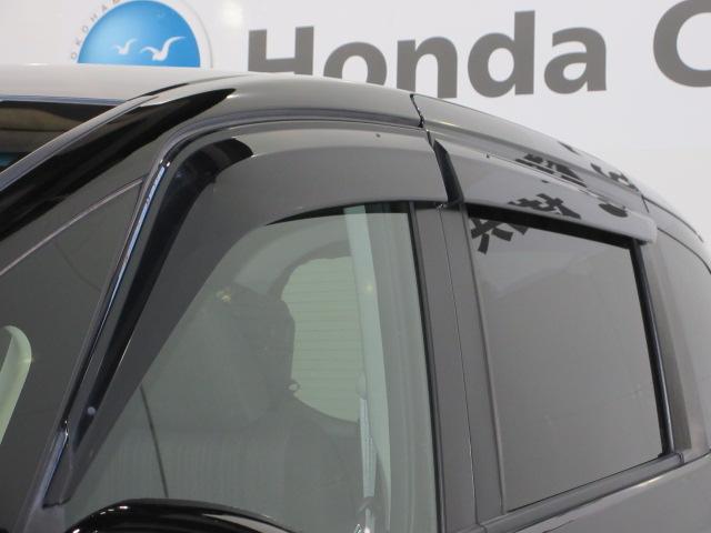 フリードハイブリッド ハイブリッド・Ｇホンダセンシング　６人　メモリーナビ　リアカメラ　両側電動スライドドア　ＥＴＣ　ＬＥＤライト　オートライト　Ｂｌｕｅｔｏｏｔｈ　ドアバイザー　ワンオーナー　軽減ブレーキ　キーフリーシステム　電動格納式ドアミラー　記録簿（18枚目）