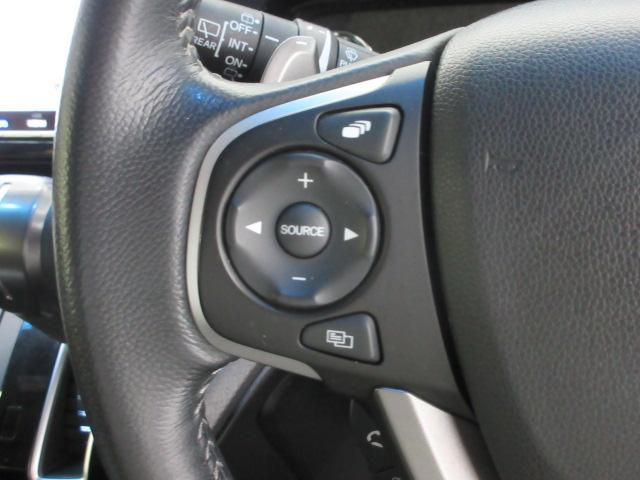 ステップワゴンスパーダ スパーダホンダセンシング 8人乗り ドラレコ メモリーナビ リアカメラ 後席モニター 両側電動スライドドア ETC2.0 Bluetooth パドルシフトワンオーナー 禁煙 LKA 盗難防止 助手席エアバッグ ワンオーナ-(7枚目)