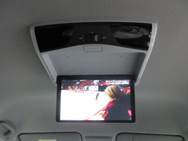 ステップワゴンスパーダ スパーダホンダセンシング 8人乗り ドラレコ メモリーナビ リアカメラ 後席モニター 両側電動スライドドア ETC2.0 Bluetooth パドルシフトワンオーナー 禁煙 LKA 盗難防止 助手席エアバッグ ワンオーナ-(9枚目)