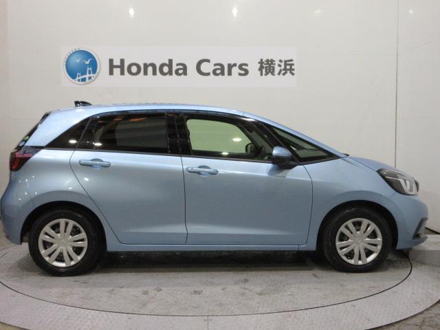 フィット e:HEVホーム HondaSENSING 前後ドラレコ メモリーナビ リアカメラ パーキングセンサー LEDヘッドライト オートライト Bluetooth ワンオーナー 前後誤発進抑制機能 クリソナ 助手席エアバッグ(23枚目)