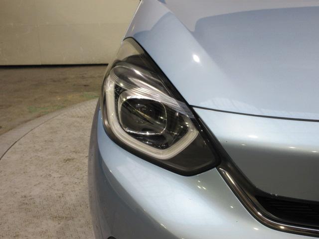 フィット e:HEVホーム HondaSENSING 前後ドラレコ メモリーナビ リアカメラ パーキングセンサー LEDヘッドライト オートライト Bluetooth ワンオーナー 前後誤発進抑制機能 クリソナ 助手席エアバッグ(25枚目)
