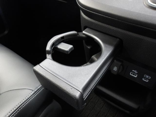 ステップワゴン e:HEVスパーダ 当社デモカー 純正メモリーナビ リヤカメラ ETC ブラインドスポット シートヒーター 全列USBチャージャー 元試乗車 ハーフレザーS レーンアシスト フルオートエアコン ESC 電動格納ミラー(17枚目)