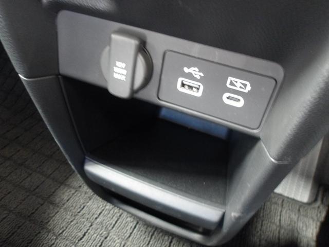 ステップワゴン e:HEVスパーダ 当社デモカー 純正メモリーナビ リヤカメラ ETC ブラインドスポット シートヒーター 全列USBチャージャー 元試乗車 ハーフレザーS レーンアシスト フルオートエアコン ESC 電動格納ミラー(18枚目)