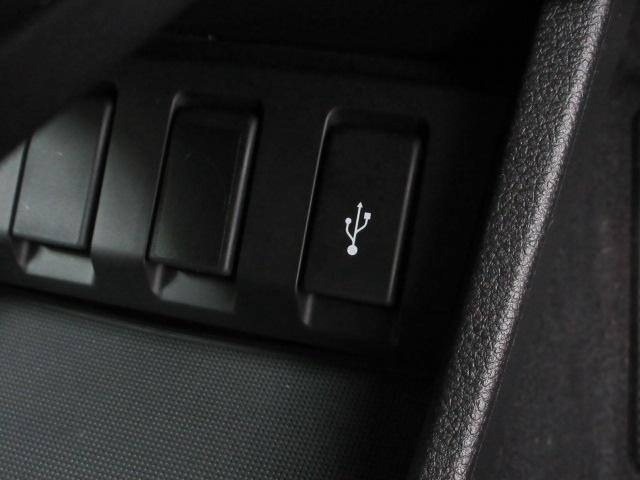 ヴェゼル ハイブリッドZ・ホンダセンシング 前後ドラレコ メモリーナビ リアカメラ シートヒーター ETC 純正アルミ LEDヘッドライト Bluetooth USB パドルシフト ワンオーナー レーダーサポート BLUETOOTH LKAS(11枚目)