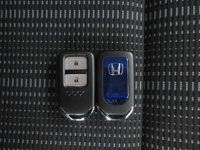 ヴェゼル ハイブリッドZ・ホンダセンシング 前後ドラレコ メモリーナビ リアカメラ シートヒーター ETC 純正アルミ LEDヘッドライト Bluetooth USB パドルシフト ワンオーナー レーダーサポート BLUETOOTH LKAS(14枚目)