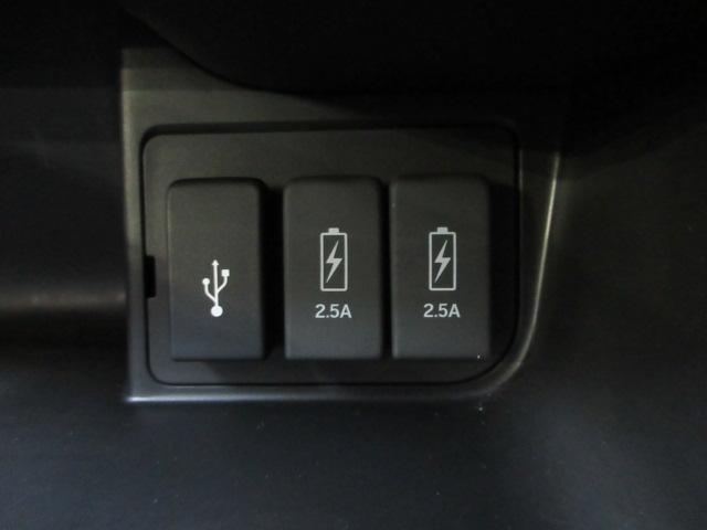 N-BOXカスタム L HondaSENSING 前後ドラレコ メモリーナビ リアカメラ 両側スライド片側電動ドア ETC シートヒーター Bluetooth ドアバイザー ワンオーナー Pソナー アダプティブCC 禁煙(11枚目)