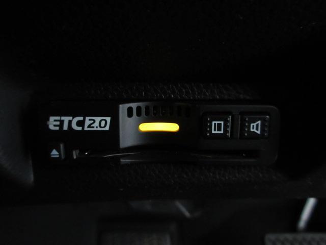 ヴェゼル ｅ：ＨＥＶＺ　前後ドラレコ　ＥＴＣ２．０　メモリーナビ　全周囲カメラ　シートヒーター　ＨｏｎｄａＳＥＮＳＩＮＧ　ワンオーナー　ブルートゥースオーディオ　盗難防止装置　１オーナー　ドラレコ付き　Ｒカメラ　記録簿（7枚目）