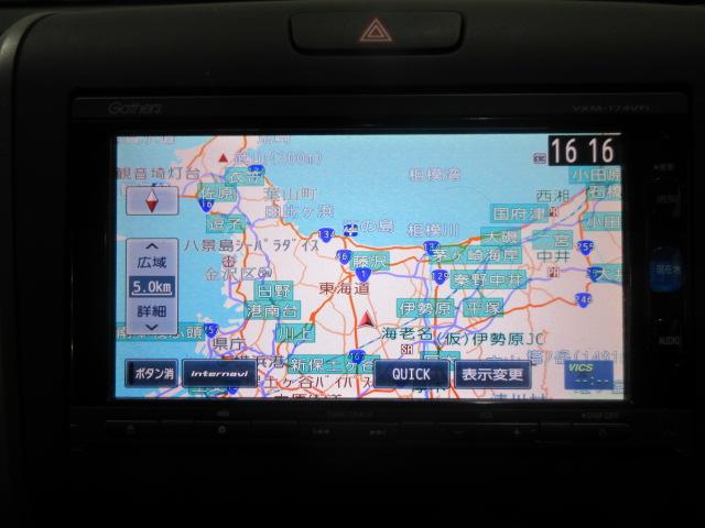 フリード＋ハイブリッド ハイブリッドＧ・ホンダセンシング　メモリーナビ　リヤカメラ　Ｂｌｕｅｔｏｏｔｈ　フルセグＴＶ　ＥＴＣ　ＬＥＤヘッドライト　ドアバイザー　両側スライド片側電動ドア　ワンオーナー　ブルートゥースオーディオ　ＶＳＡ　Ｒカメラ　地デジ　ＡＣ（3枚目）