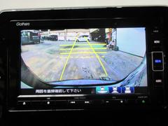 �Хå������β����Ǥ��������ɥ饤�󤬥��ࡼ���ʼָ�����򥵥ݡ��Ȥ������ޤ����ָ�����ΰ¿��������åפ��ޤ��͡� 4