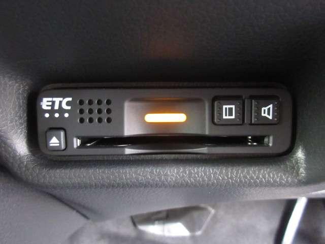L ホンダセンシング 当社元試乗車 純正メモリーナビ Bluetooth インターナビ リアカメラ ETC 安全運転支援システム サイドカーテンエアバッグ LEDヘッドライト オートエアコン スマートキーシステム(11枚目)
