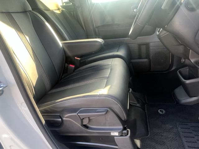 N-BOXカスタム ターボコーディネートスタイル 両側電動ドア 禁煙車 Rカメラ クルコン スマートキ- パワーステアリング ETC VSA セキュリティ エアコン LEDライト パワーウィンドウ アイドリングストップ(25枚目)