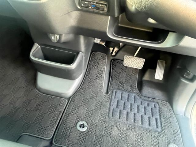 N-BOXカスタム ターボコーディネートスタイル 両側電動ドア 禁煙車 Rカメラ クルコン スマートキ- パワーステアリング ETC VSA セキュリティ エアコン LEDライト パワーウィンドウ アイドリングストップ(27枚目)