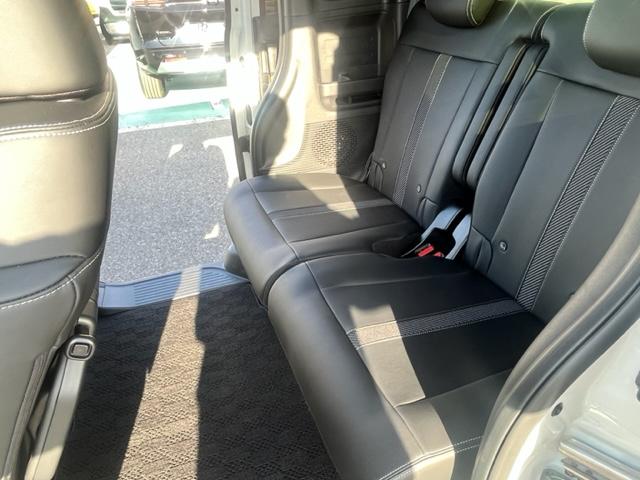 N-BOXカスタム ターボコーディネートスタイル 両側電動ドア 禁煙車 Rカメラ クルコン スマートキ- パワーステアリング ETC VSA セキュリティ エアコン LEDライト パワーウィンドウ アイドリングストップ(28枚目)