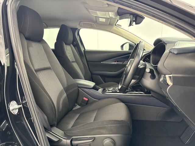 ＣＸ－３０ ２０Ｓ　●４ＷＤ車●衝突軽減ブレーキ●認定中古車●フルセグＴＶ●メモリーナビ●ＥＴＣ●バックモニター●ＬＥＤライト●アルミ●クリアランスソナー●クルコン●スマートキー●横滑り防止装置　フルセグテレビ　禁煙車（31枚目）