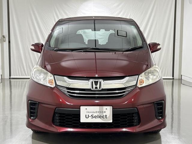 フリード Ｇジャストセレクション　純正メモリーナビ　ワンセグＴＶ　バックカメラ　スマートキー　左側パワースライドドア　ディスチャージヘッドライト　ＥＴＣ　ベンチシート　Ｂｌｕｅｔｏｏｔｈ対応　Ｂモニター　スマトキー　定期点検記録簿（8枚目）