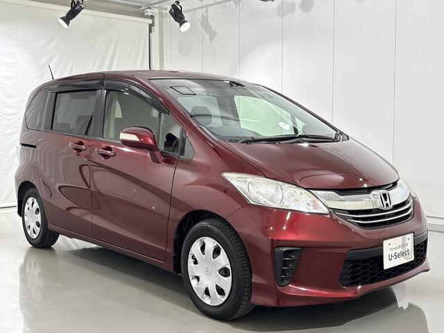 フリード Ｇジャストセレクション　純正メモリーナビ　ワンセグＴＶ　バックカメラ　スマートキー　左側パワースライドドア　ディスチャージヘッドライト　ＥＴＣ　ベンチシート　Ｂｌｕｅｔｏｏｔｈ対応　Ｂモニター　スマトキー　定期点検記録簿（9枚目）