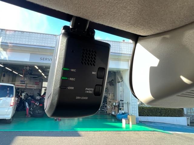 Ｎ－ＢＯＸ ベースグレード　●４ＷＤ●ワンオーナー当社元デモカ●衝突軽減ブレーキ●認定中古車●フルセグＴＶ●メモリーナビ●ＥＴＣ●ドライブレコーダー●バックモニター●片側電動スライドドア●シートヒーター●ＬＥＤライト　ＬＫＡＳ（9枚目）