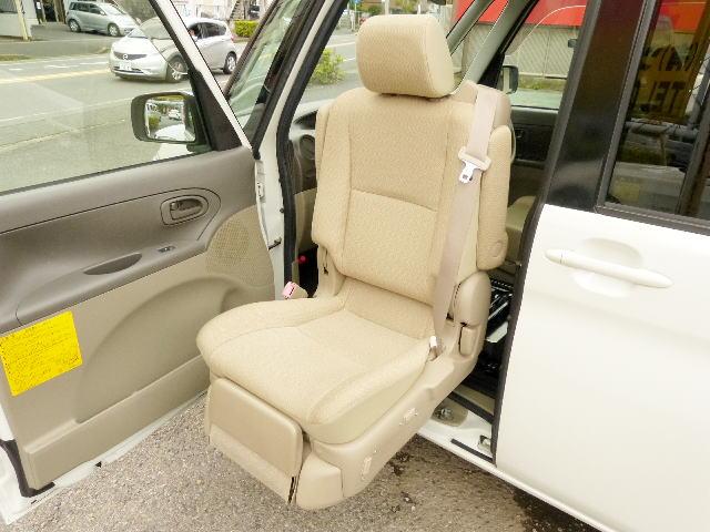 タント L ウェルカムシート 助手席回転リフトダウン リフトリモコン 福祉車輌 タイミングチェーン パワースライドドア キーレスエントリー 純正CDオーディオ 4速AT 盗難防止システム 衝突安全ボディ エアコン(14枚目)