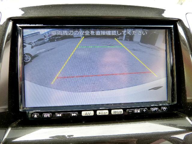 バックカメラ装着済！死角になりやすい後方もとても見やすいです☆車庫入れに自信がない方や縦列駐車が苦手な方にも、オススメな機能です！安心度もアップ！