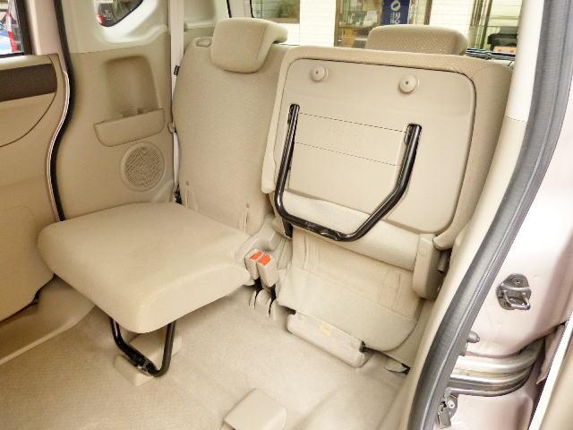 Ｎ－ＢＯＸ Ｇ・Ｌパッケージ　純正ナビ　テレビ　バックカメラ　スマートキー　Ｐスタート　アイドリングストップ　両側スライド左パワスラ　タイミングチェーン　ベンチシート　チップアップシート　盗難防止システム　衝突安全ボディ　ＥＴＣ（31枚目）