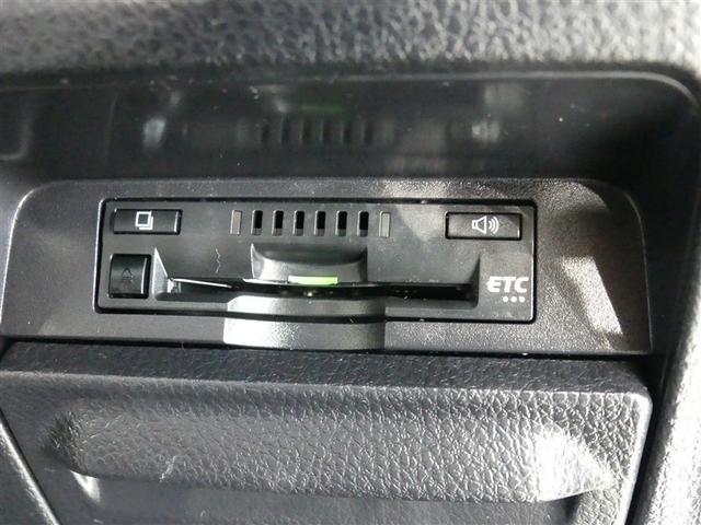 ヴォクシー ZS 煌 フルセグ メモリーナビ 後席モニター バックカメラ 衝突被害軽減システム ETC 両側電動スライド LEDヘッドランプ 3列シート ウオークスルー ワンオーナー DVD再生 乗車定員7人 ナビ&TV(8枚目)