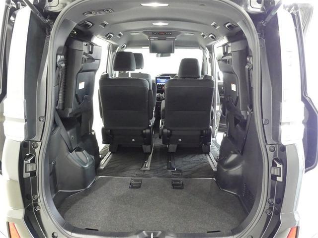 ヴォクシー ZS 煌 フルセグ メモリーナビ 後席モニター バックカメラ 衝突被害軽減システム ETC 両側電動スライド LEDヘッドランプ 3列シート ウオークスルー ワンオーナー DVD再生 乗車定員7人 ナビ&TV(20枚目)