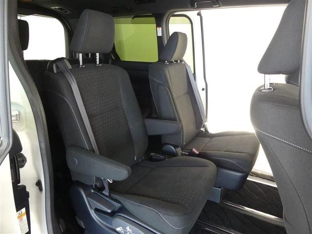 ヴォクシー V フルセグ メモリーナビ バックカメラ 衝突被害軽減システム ETC 両側電動スライド LEDヘッドランプ 3列シート ウオークスルー ワンオーナー DVD再生 記録簿 乗車定員7人 ナビ&TV CD(19枚目)