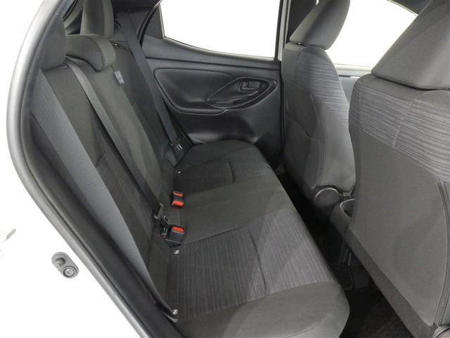 ヤリス ハイブリッドＺ　フルセグ　メモリーナビ　バックカメラ　衝突被害軽減システム　ＥＴＣ　ＬＥＤヘッドランプ　ワンオーナー　ＤＶＤ再生　ミュージックプレイヤー接続可　記録簿　安全装備　オートクルーズコントロール　ナビ＆ＴＶ（12枚目）