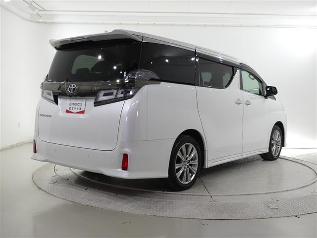 ヴェルファイア 2.5Z ゴールデンアイズ フルセグ 後席モニター バックカメラ 衝突被害軽減システム ETC 両側電動スライド LEDヘッドランプ 3列シート ワンオーナー DVD再生 ミュージックプレイヤー接続可 記録簿 乗車定員7人 TV(4枚目)