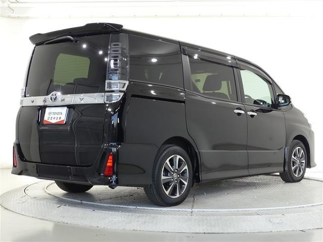 ヴォクシー ZS 煌III フルセグ メモリーナビ バックカメラ 衝突被害軽減システム ETC 両側電動スライド LEDヘッドランプ 3列シート ウオークスルー ワンオーナー DVD再生 記録簿 乗車定員7人 ナビ&TV CD(3枚目)