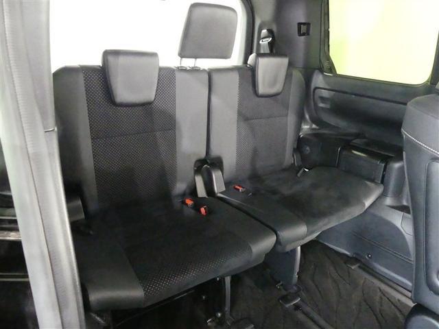 ヴォクシー ZS 煌III フルセグ メモリーナビ バックカメラ 衝突被害軽減システム ETC 両側電動スライド LEDヘッドランプ 3列シート ウオークスルー ワンオーナー DVD再生 記録簿 乗車定員7人 ナビ&TV CD(19枚目)