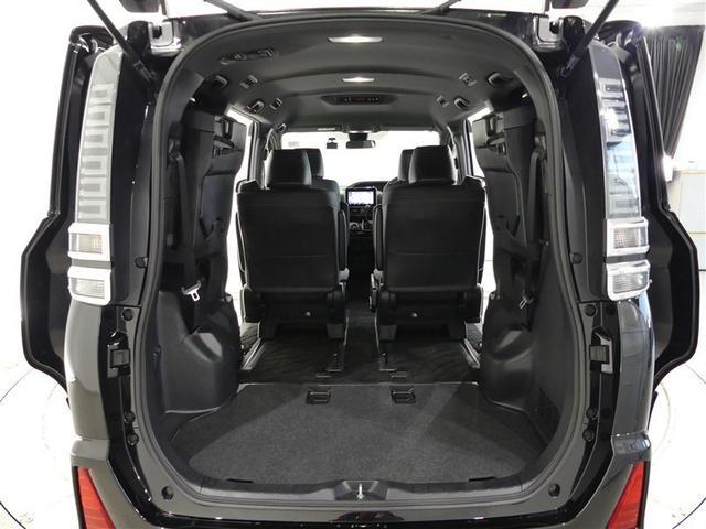 ヴォクシー ZS 煌III フルセグ メモリーナビ バックカメラ 衝突被害軽減システム ETC 両側電動スライド LEDヘッドランプ 3列シート ウオークスルー ワンオーナー DVD再生 記録簿 乗車定員7人 ナビ&TV CD(21枚目)