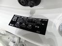 ハイブリッドＺ　フルセグ　メモリーナビ　バックカメラ　衝突被害軽減システム　ＥＴＣ　ＬＥＤヘッドランプ　ワンオーナー　ＤＶＤ再生　ミュージックプレイヤー接続可　記録簿　安全装備　オートクルーズコントロール　ナビ＆ＴＶ（22枚目）